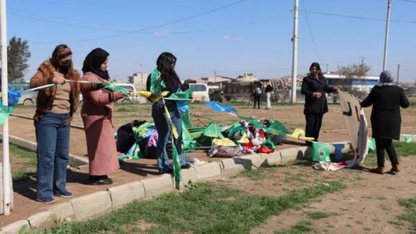 Li Hesekê bi keziya jina kurd alên pîroz hat xemilandin