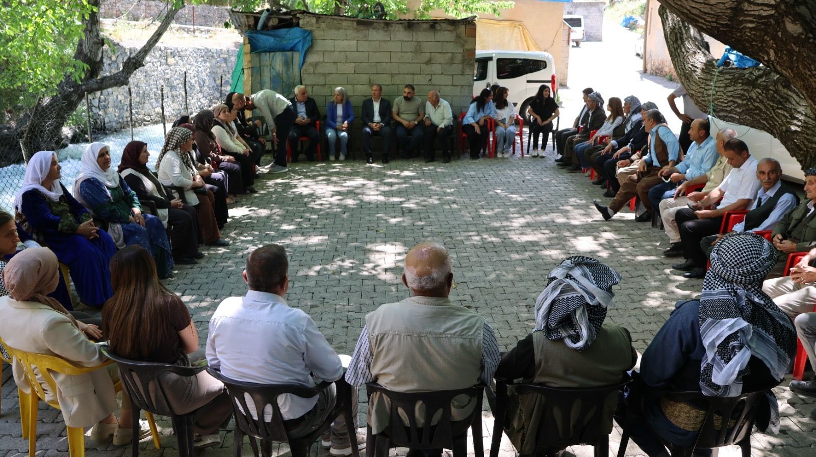 ‘Azadiya Rêber Ocalan azadiya gelê Kurd e’