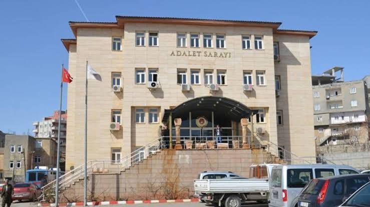 Dadgehê welatî şiband endamê PKKê û şand girtîgehê 