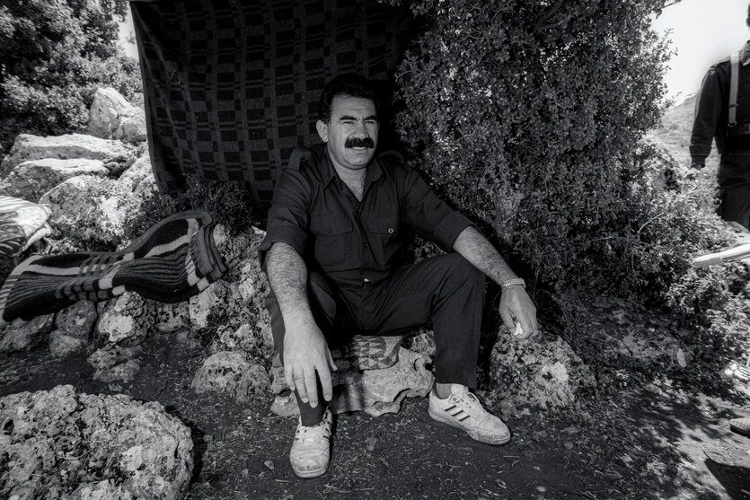 Komplo bi hêrişanê serê Rojawanî dewam keno