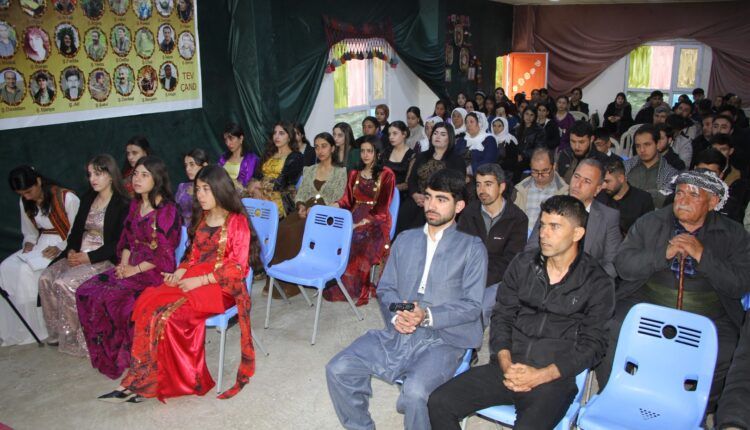 Li Mexmûrê konferansa çand û huner hate lidarxistin