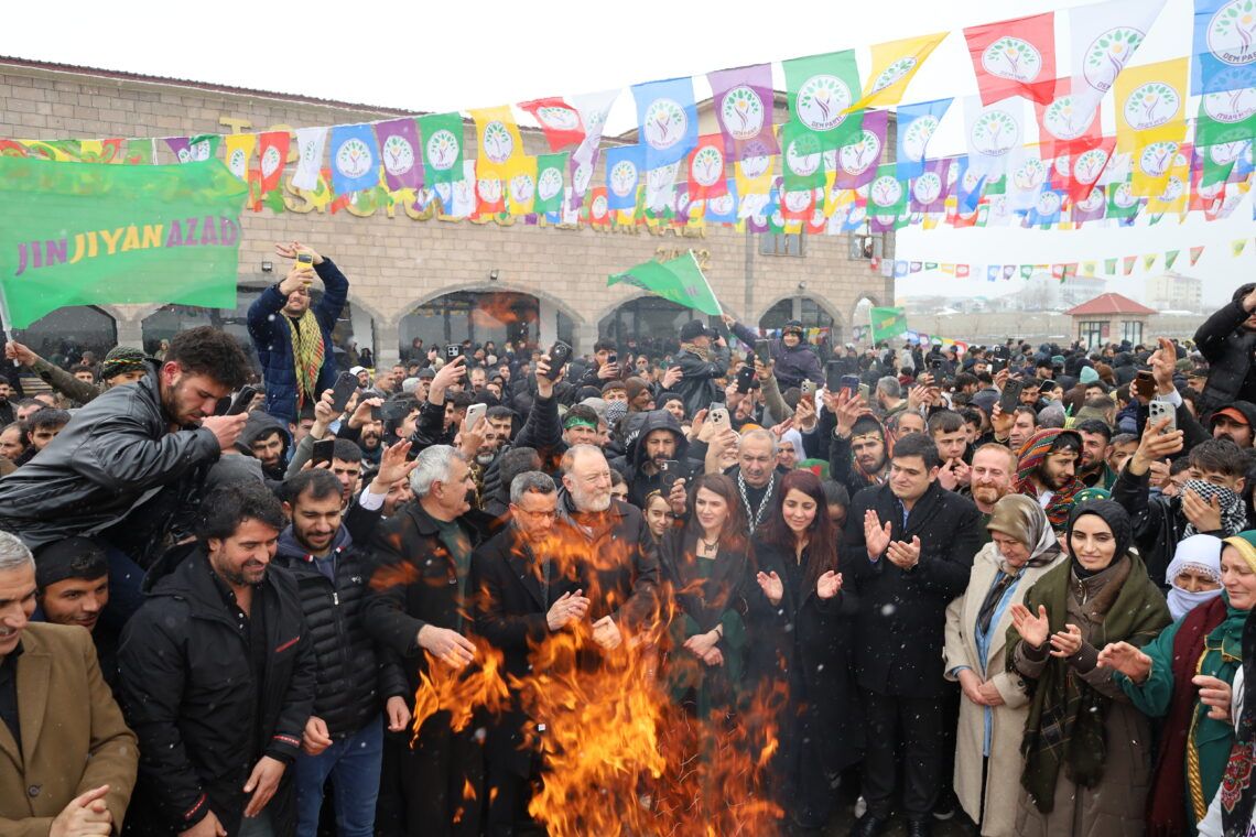 Newroza Kopê: Divê ji bo azadiyê gavên hiqûqî bên avêtin