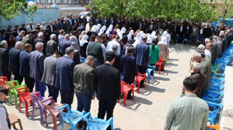 Ji bo Mehmet Konûr ê ARGKî piştî 32 salan şîn hate danîn