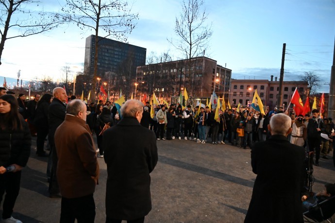 Li Swîsreyê kurdan Newrozê pîroz kirin