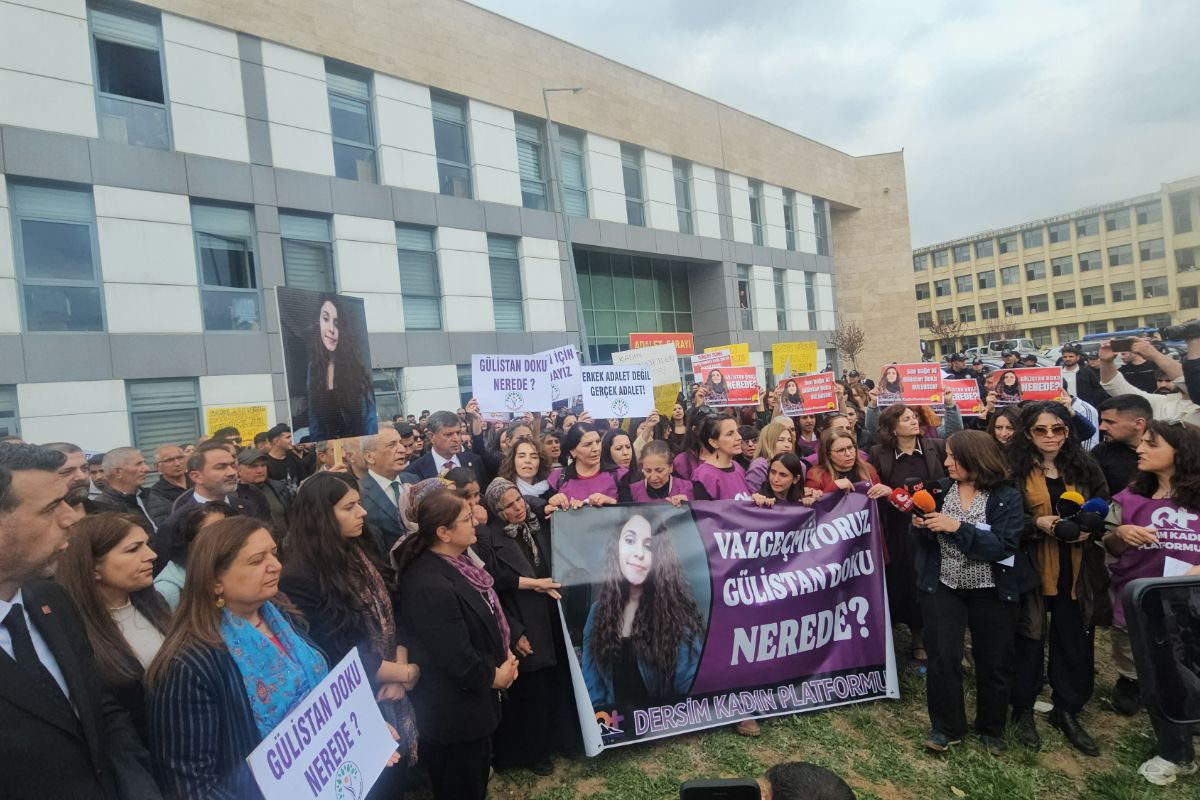 Parêzvanê walî Tûncay Sonel jî hat girtin