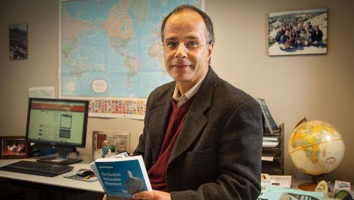 Prof. Dr. David Romano: Aştî pir caran ji şer bêtir cesaret dixwaze