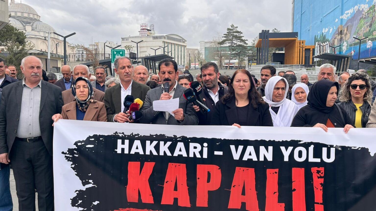 Girtina rê mafê jiyanê dixe xeteriyê