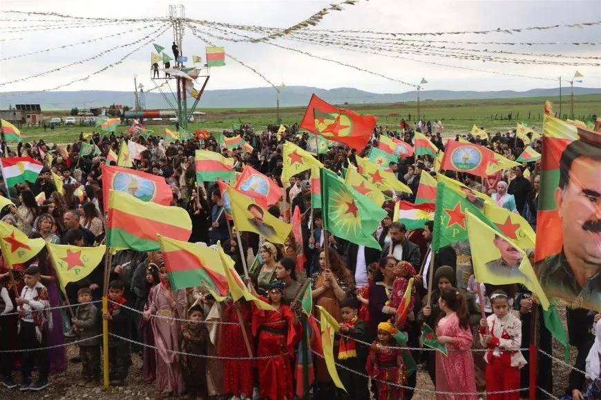 Li Girkê Legê, Dêrikê û Kobanê pîrozbahiyên Newrozê dest pê kirin