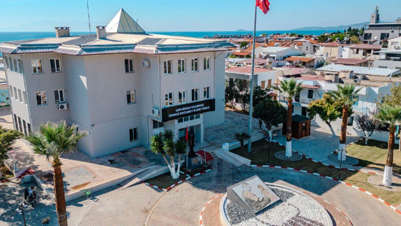 Cîgirê Şaredarê Seferîhîsarê û 4 kes hatin girtin