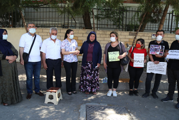 Malbatên Pirsûsê serdana malbata Şenyaşar kirin