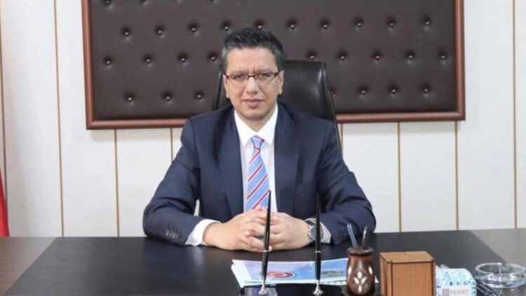 Qeyim û qeymeqamê berê yê Xelfetiyê hate binçavkirin