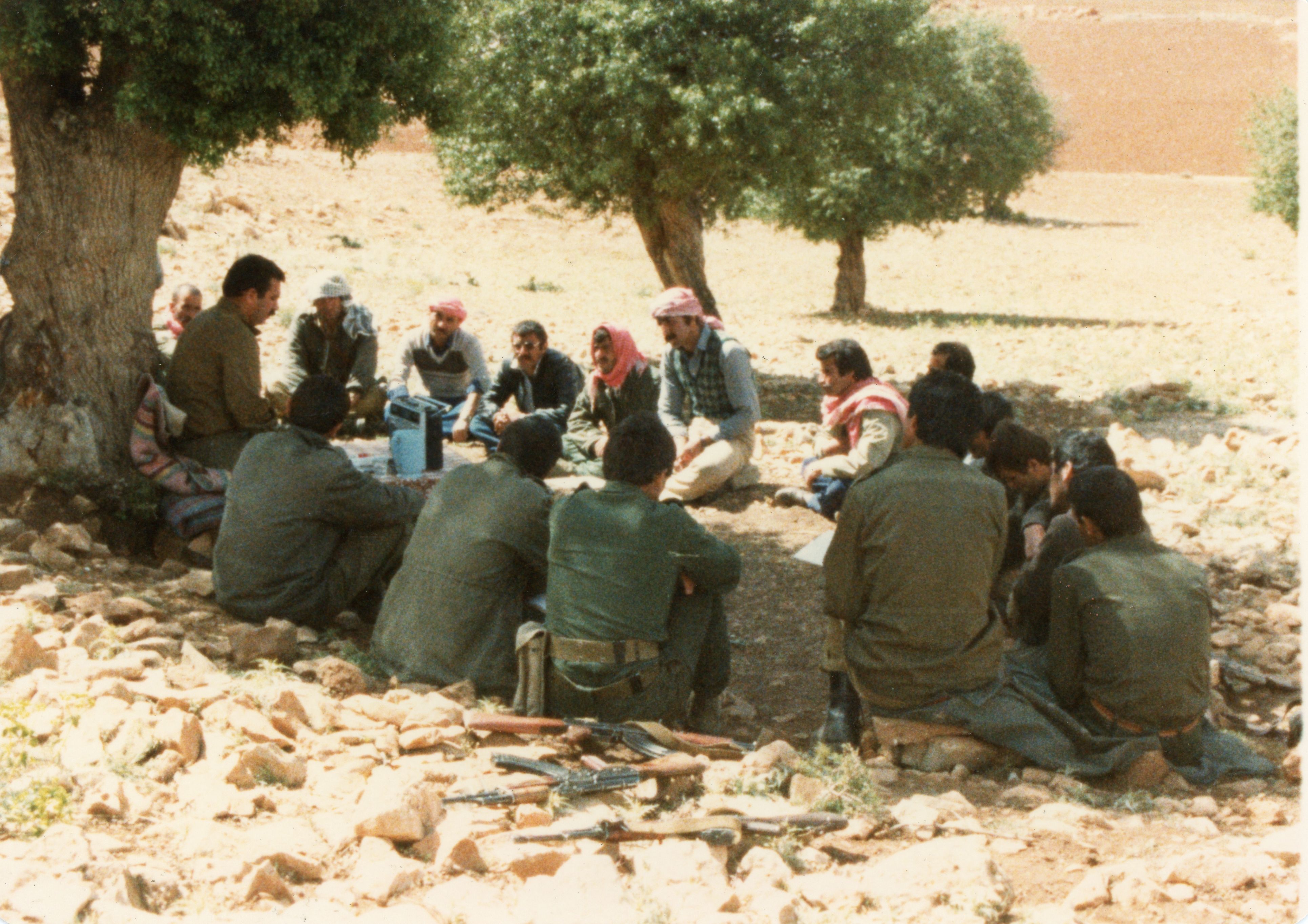 Tarîx de nakokîya bingeyîn mabênê dewlete û komunî de ya