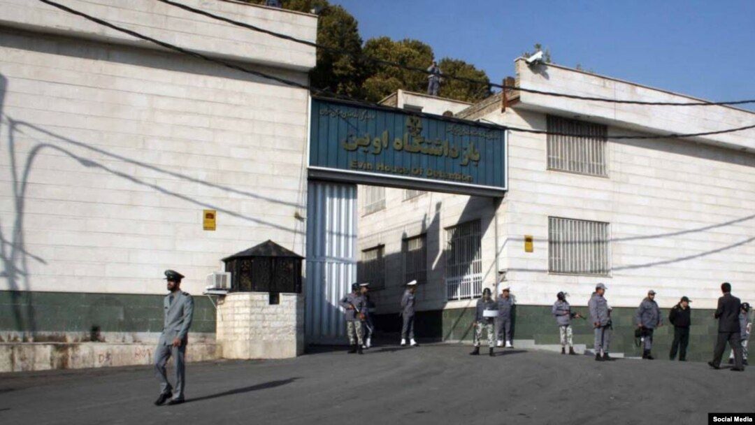 Li Girtîgeha Tehranê girtî bi zorê têne xebitandin