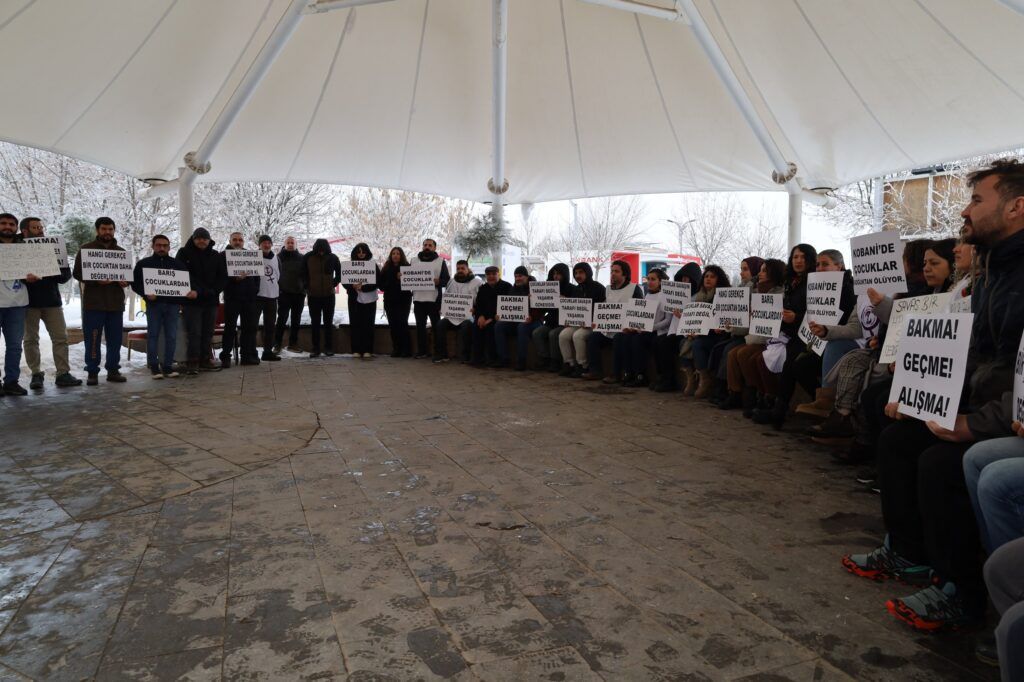 ‘Bila Kobanê nebe Xezeyeke nû’