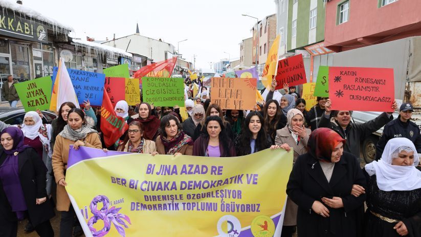 Divê jinên kurd heta azadiyê têbikoşin