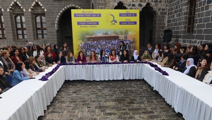 TJAyê banga Meşa Gemlîkê kir: Werin em milê xwe bidin milên hev