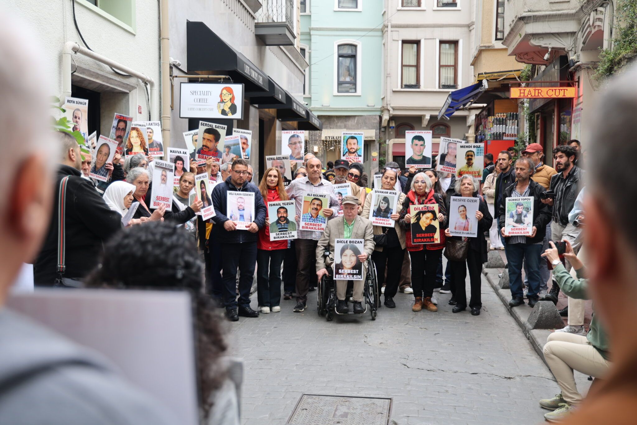 Şaxa ÎHD a Stenbolê daxwaza berdana Emrah Nebîoglû yê ji sedî 94 astengdar e kir