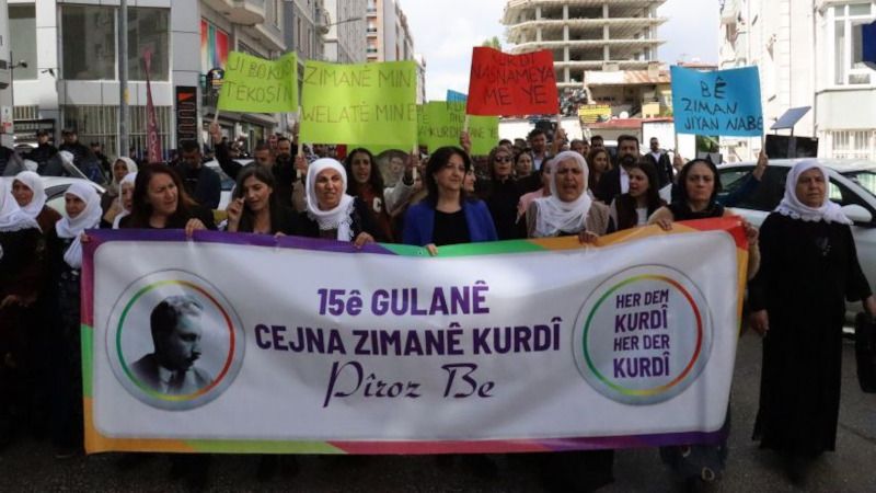 Zaf şaristanan de çalakîyê Roşanê Ziwanê Kurdkî pêk ameyî 